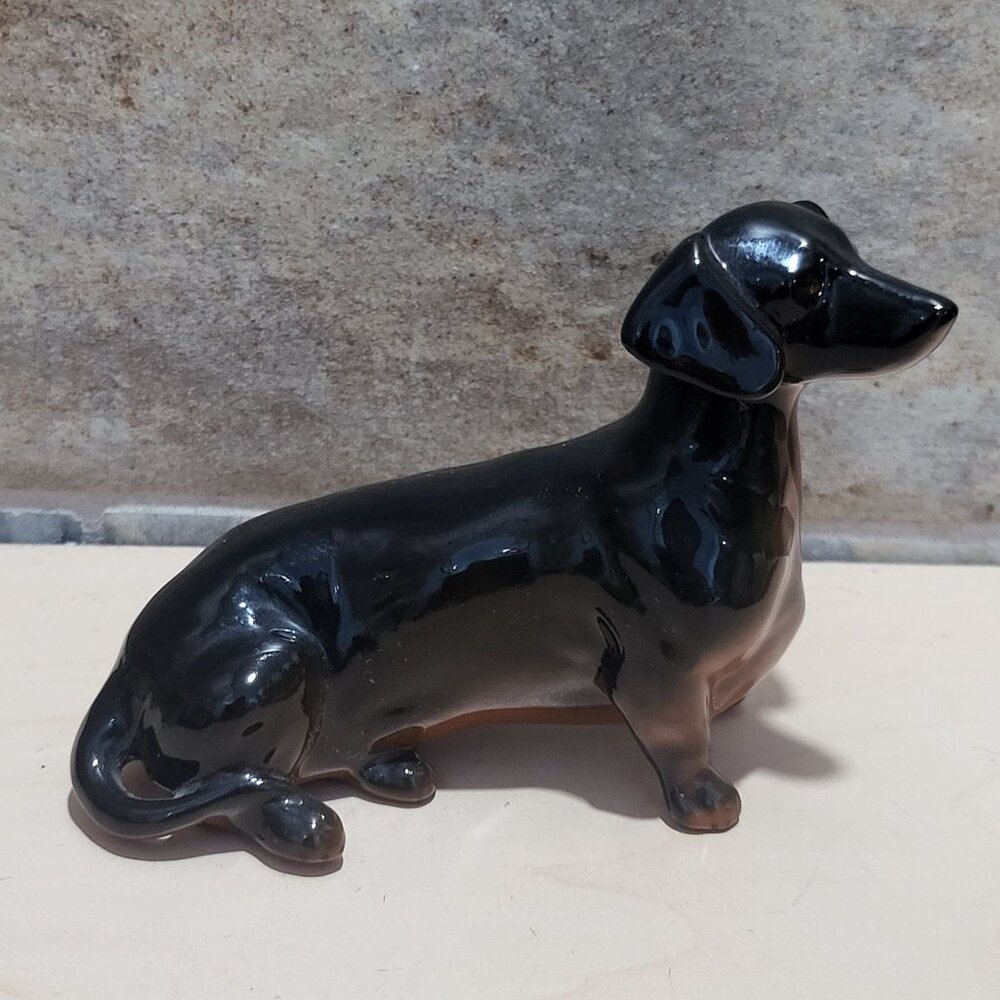Vintage Beswick Dachshund Dog Figurine Sitting